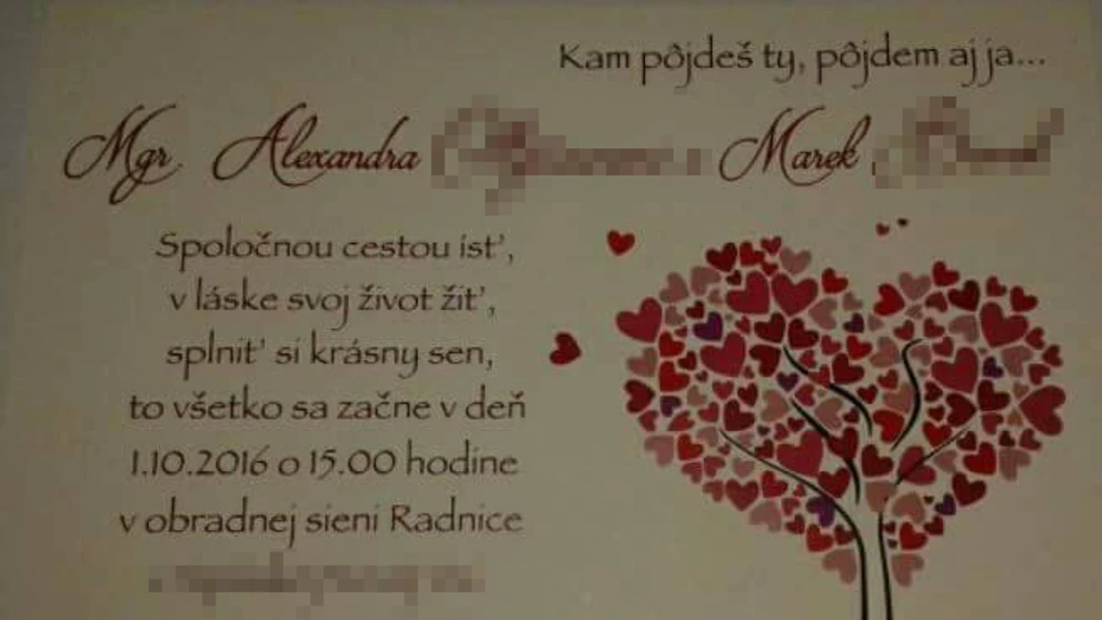 Svadobné oznámenie zosnulej Alexandry a policajta Mareka.