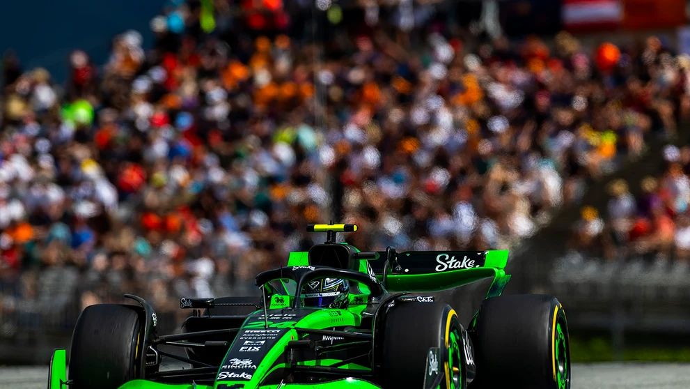 V srdci Európy mala zastúpenie aj ďaleká Čína, a to v jazdcovi tímu Kick Sauber, Guanyuovi Zhouovi.