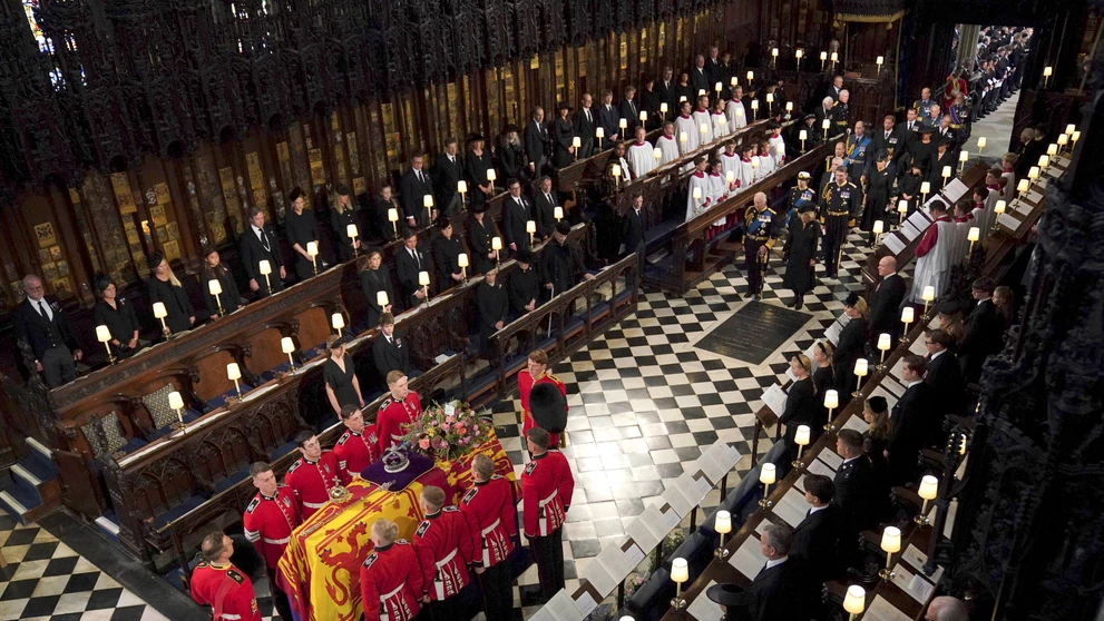 Posledná rozlúčka s kráľovnou Alžbetou ll. na hrade Windsor