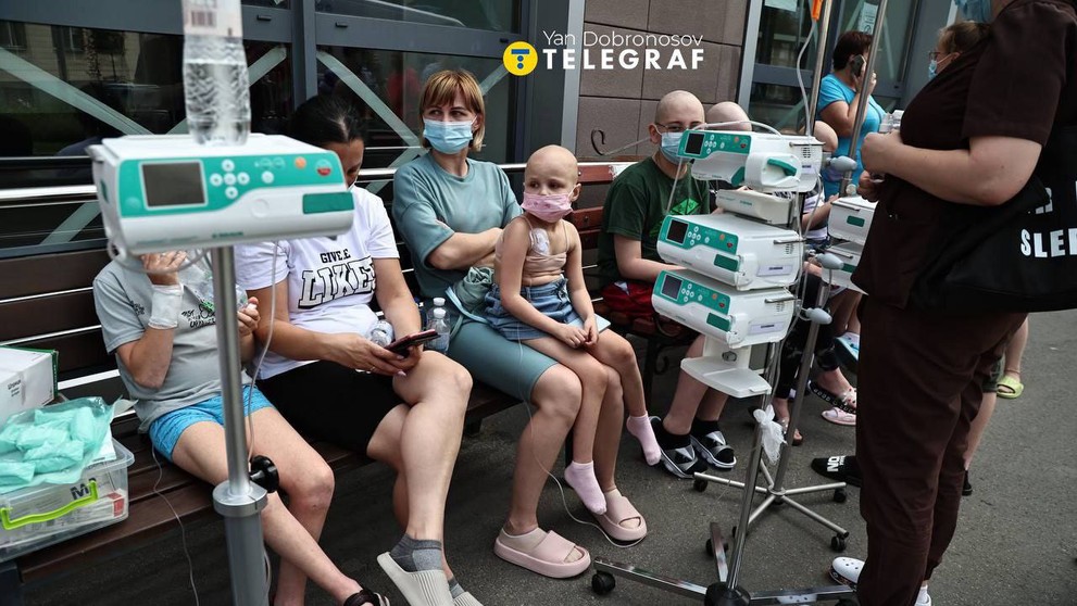 Detskí pacienti po útoku na nemocnicu