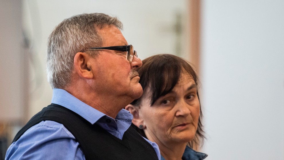 Jozef Kuciak a Jana Kuciaková počas rozsudku v kauze Kuciak.