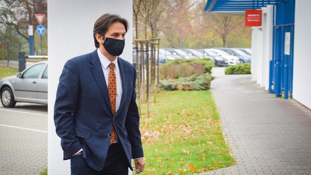 Roman Mikulec a Robert Kaliňák pred vysielaním.