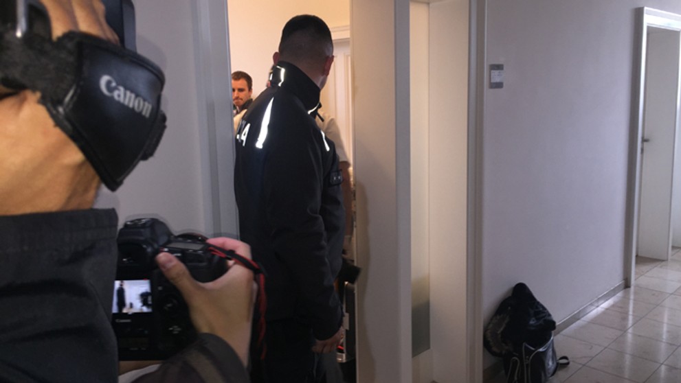 Razia v poslaneckej kancelárii Stanislava Mizíka (ĽS NS).