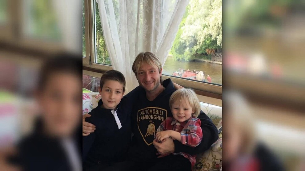 Exkluzívna večera s J. Pľuščenkom!.mp4