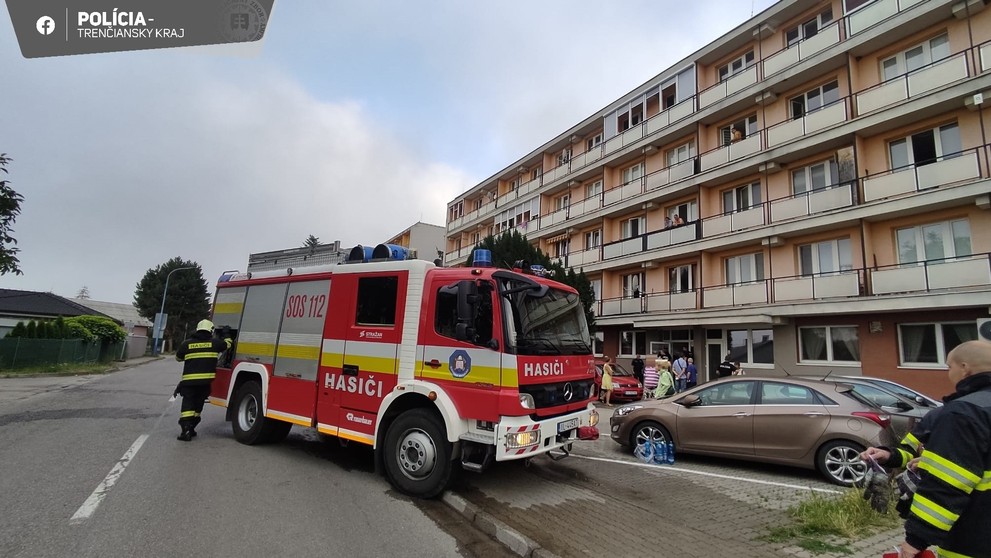 Požiar bytu v Dubnici nad Váhom.