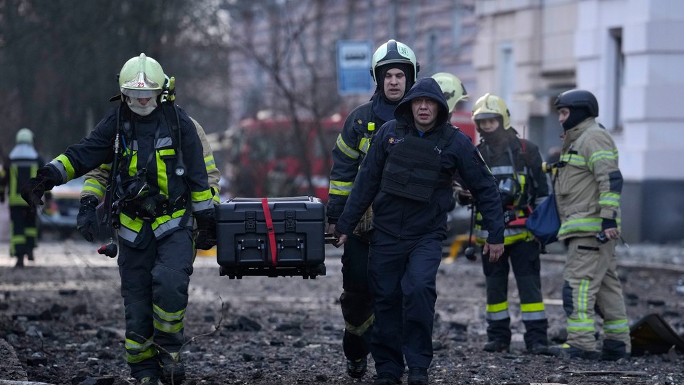 Kyjevom otriasli výbuchy.