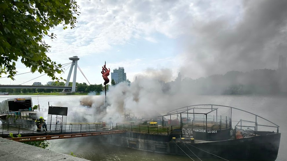 V Bratislave horel obľúbený podnik.