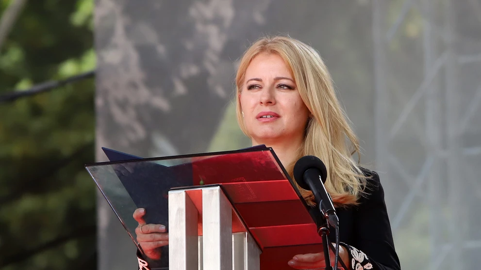 Prezidentka Zuzana Čaputová počas príhovoru na celoštátnych oslavách 78. výročia SNP v areáli Múzea SNP v Banskej Bystrici.