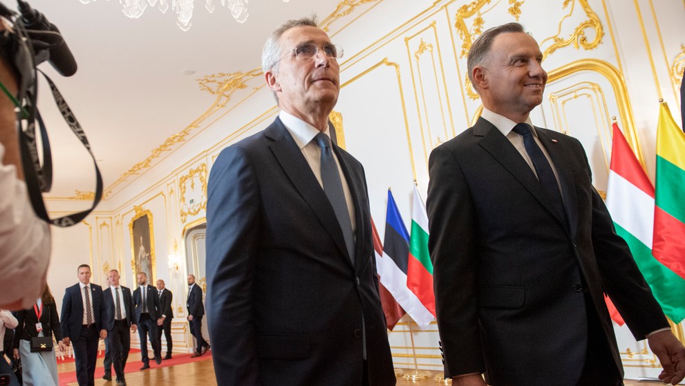 Summit prezidentov krajín Bukureštskej deviatky