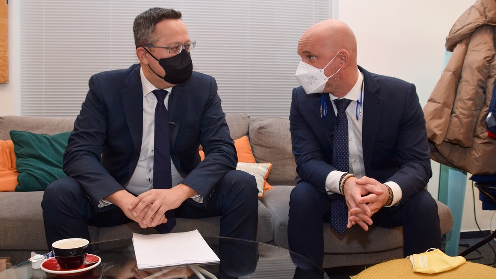 Ladislav Kamenický a Branislav Gröhling pred nakrúcaním.