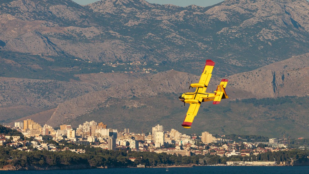 Na chorvátskom ostrove Čiovo vypukol rozsiahly požiar.