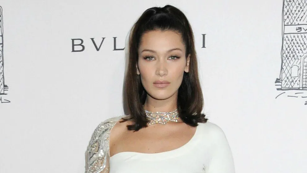Úchvatná Bella Hadid. Jej šaty už nemohli byť priliehavejšie
