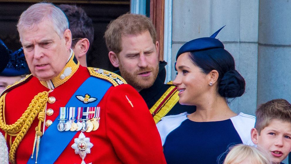 Harry zahriakol Meghan na verejnosti. Odčítavač z pier odhalil, čo jej povedal