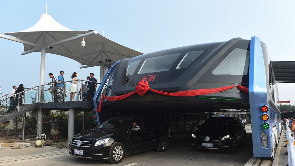 Metro, vlak alebo autobus? Nie, pojazdný tunel!