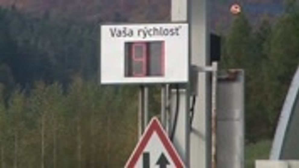 Ďalšia prestížna módna značka končí s kožušinami z pravej kože