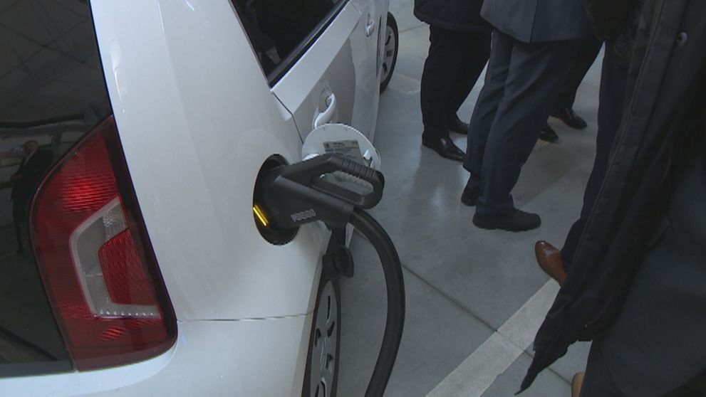 V Bratislave otvorili najmodernejšiu nabíjaciu stanicu pre elektroautá