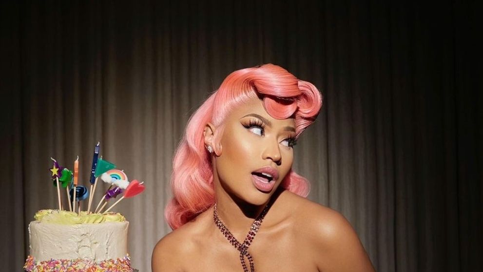 Raperka riskuje, že jej Instagram zmaže fotky. Ukázala holú r*ť