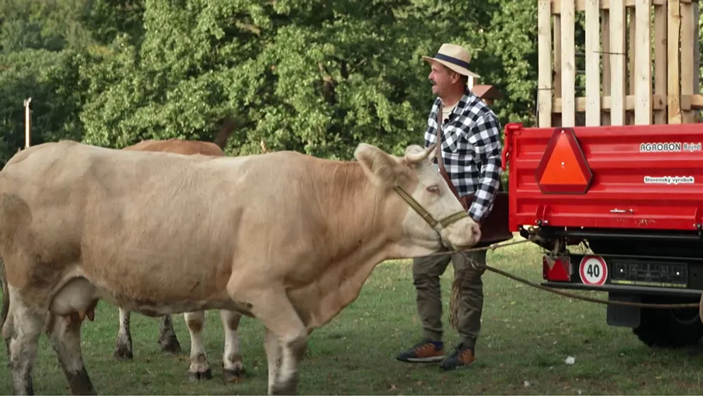 Ešte bude veselo! Obavy sa naplnili, farmári majú problém hneď prvý deň