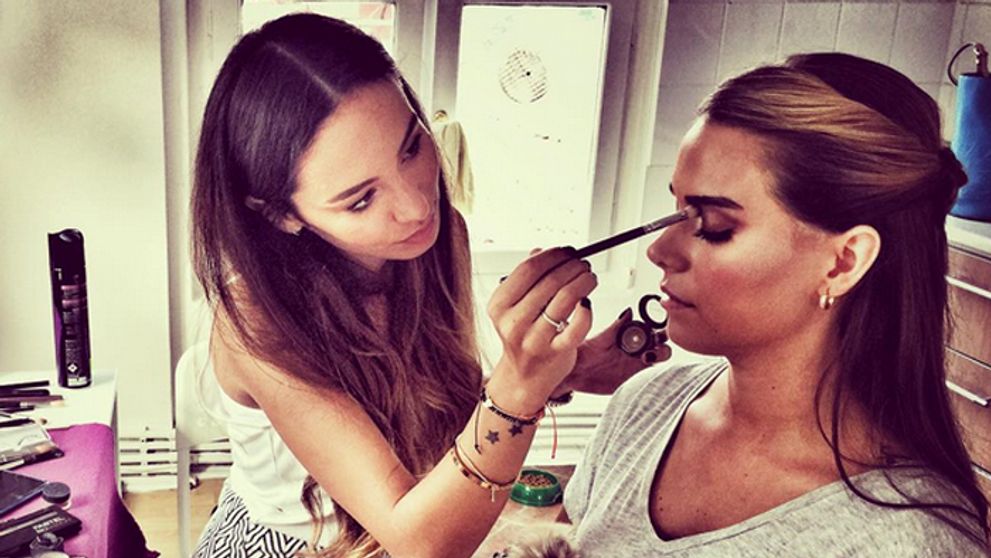 Bohyňa v zlatom: Len pár dní po nehode krásna Ceyda všetkým vyrazila dych!