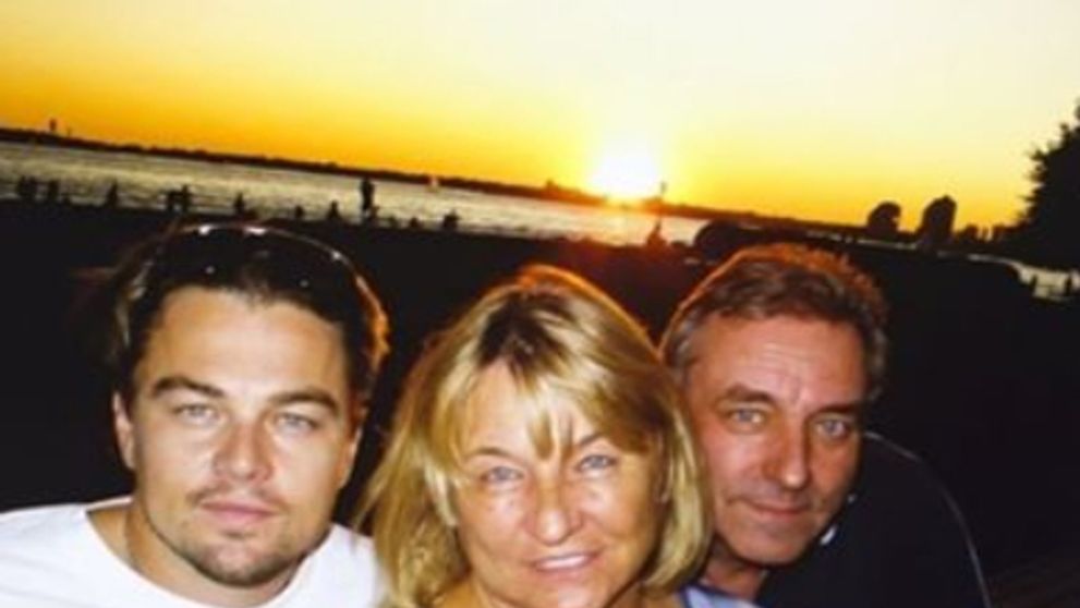 Podvod alebo realita? DiCaprio v československom tričku