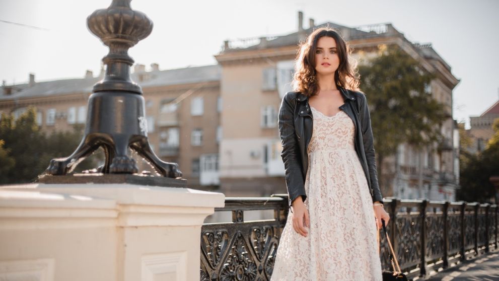 S eleganciou a pôvabom: Objavte najnovšie trendy medzi šatami