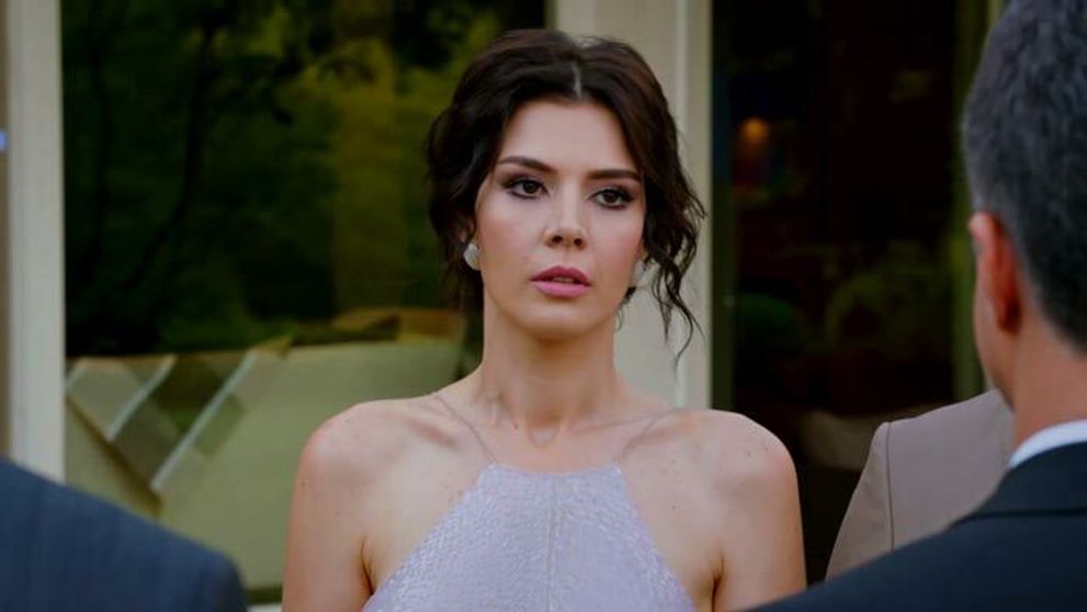 Kúsok zo mňa: 103. a 104. epizóda