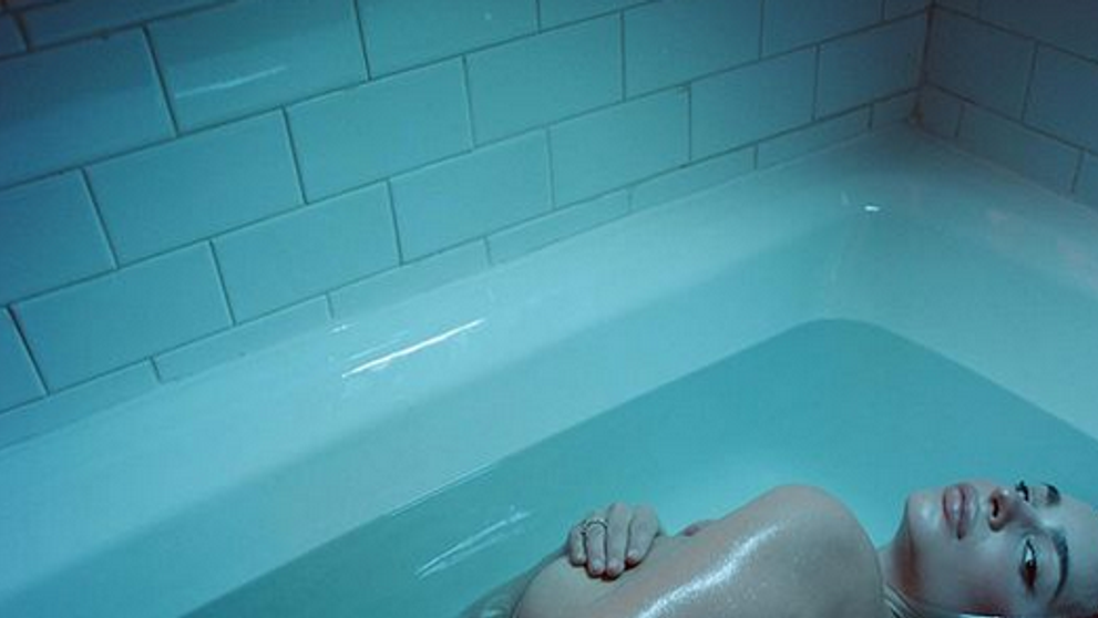 Modelka oslavovala prvé narodeniny syna: Nahé fotky namiesto torty