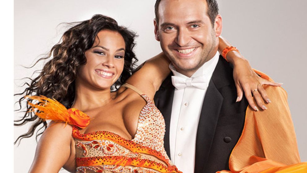 Ctiteľ nalepil sexi Glosíkovej 37 odkazov na panelák! Má dôvod na strach?