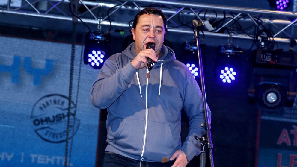 Náhle zomrel spevák zo skupiny Maxim Turbulenc, mal 53 rokov