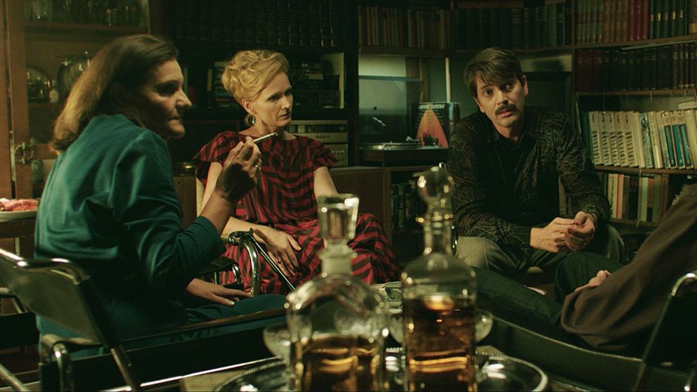 Výročie pádu komunizmu si pripomenieme filmom Amnestie. Stretla sa v ňom herecká špička