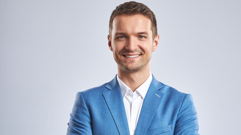 Viktor Vincze v Televíznych novinách prvýkrát s novou kolegyňou