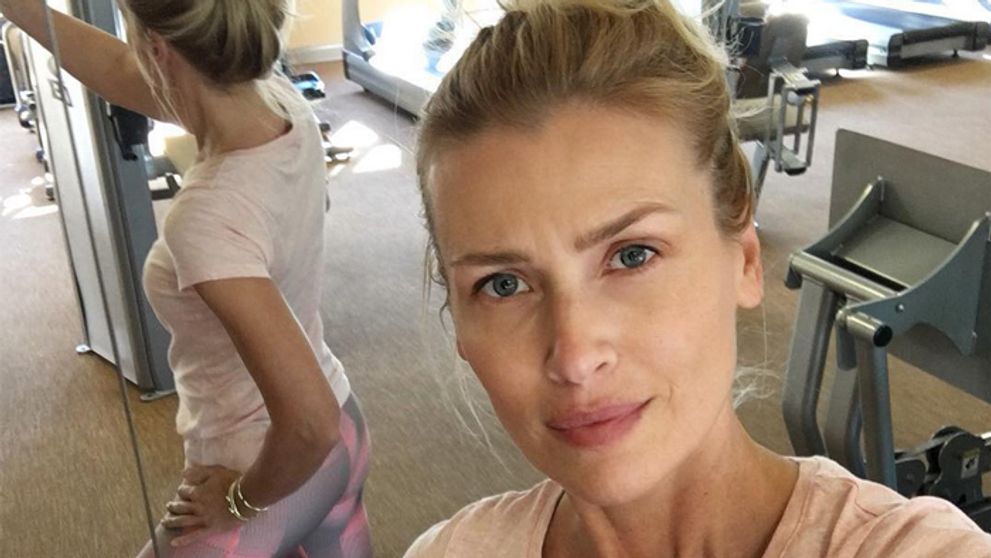 Spotené a sexi? Týmto kráskam to problém nerobí.