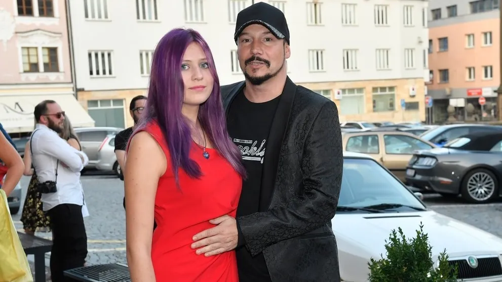 Bohuš Matuš (46) bude prvýkrát otcom! Jeho partnerka Lucia (17) nosí pod srdcom dieťa