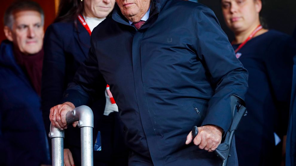 Kráľ je chorý, jeho povinnosti dočasne prevezme korunný princ