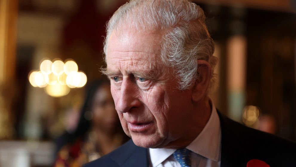 Kráľ Karol III. prichádza s veľkou zmenou. Tak ľahko to však nepôjde