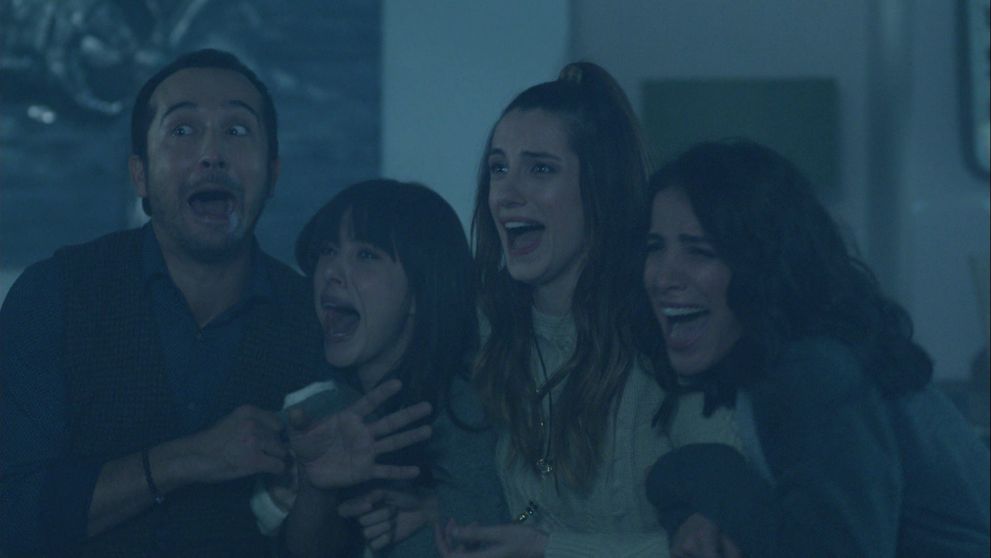 Dievčatá (a Olcaya) na smrť vystraší nečakaná nočná návšteva