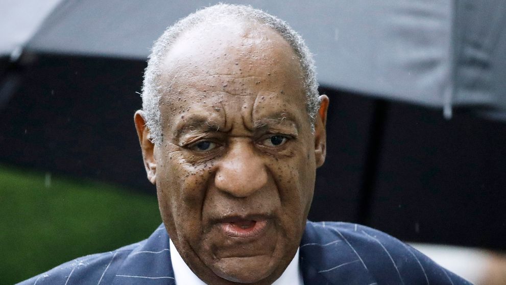 Z útokov ho obvinilo vyše 60 žien. Bill Cosby urobil spoza mreží očakávaný krok
