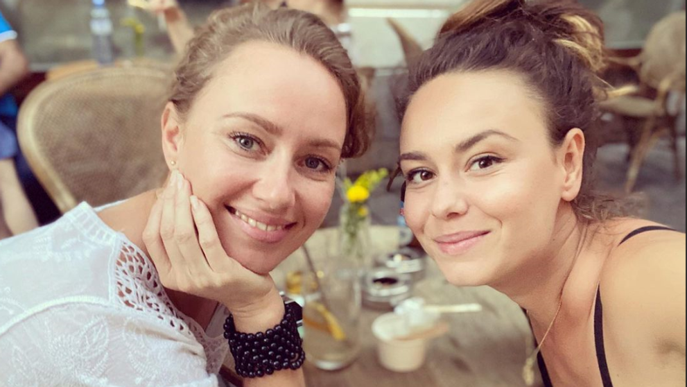 Veľké prekvapenie! Krásna herečka z Oteckov sa zasnúbila