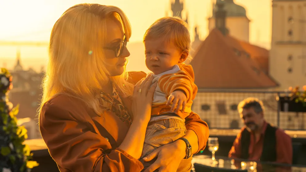 Vytúžené dieťa a prvý škandál: Trailer na pokračovanie minisérie Iveta je vonku