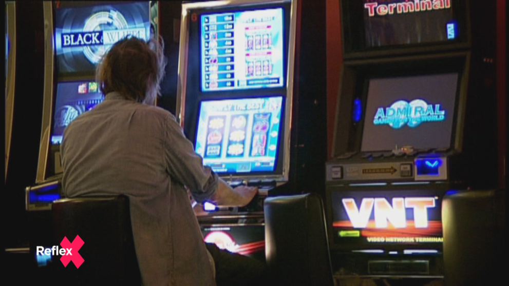 V hazarde abstinujú