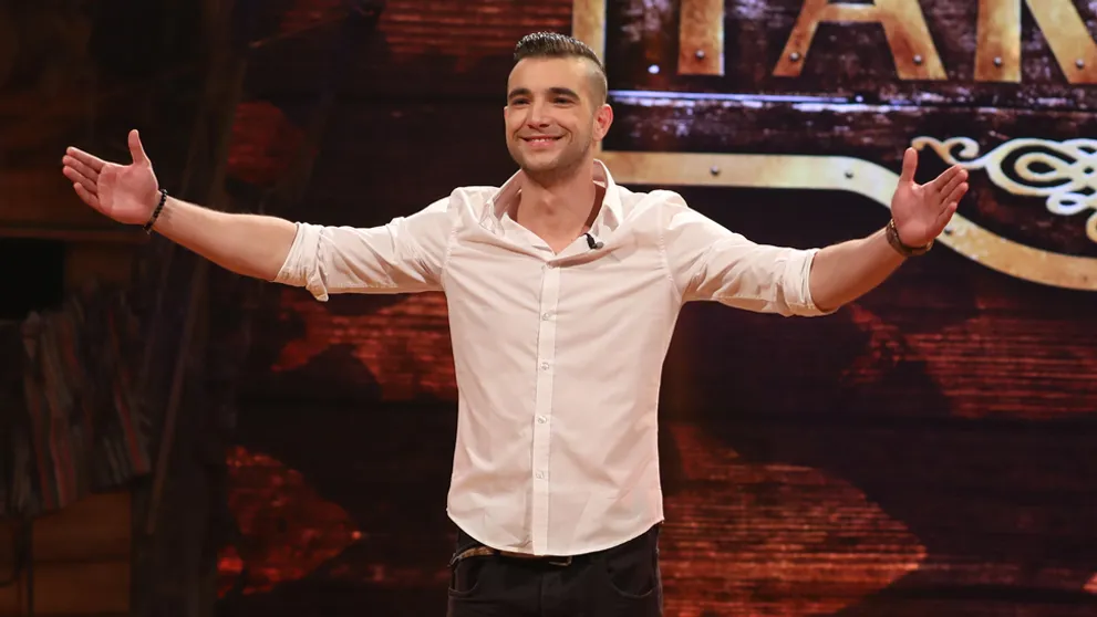 Toto Juraj nedomyslel: Pre Farmu sa topí v dlhoch!