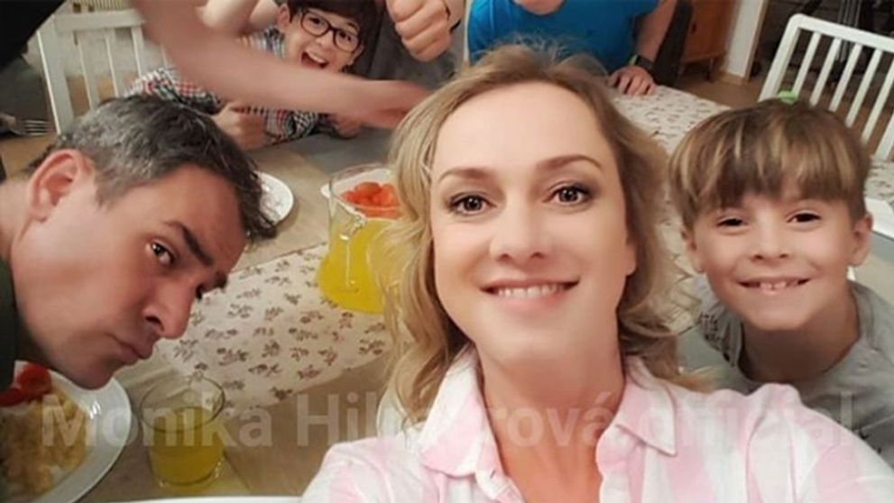 Monika Hilmerová sa ukázala v bikinách. Vyzerá výborne!