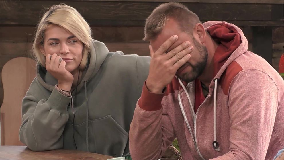 Mišo sa pri stole zosypal! Nestál som si za slovom, tým pádom tu nemám miesto