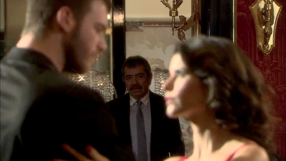 Zakázaná láska: 119. a 120. epizóda