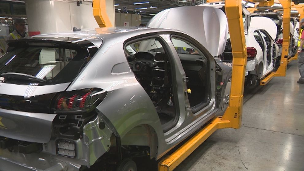 Slovenské automobilky menia smer. Prednosť budú dostávať ekologické vozidlá