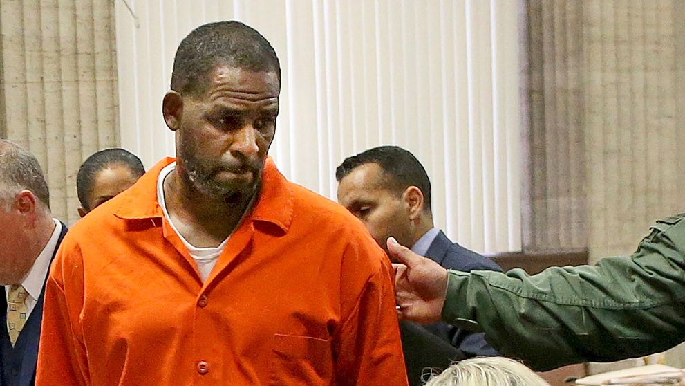 Už dolietal! R. Kelly ide na 30 rokov do basy