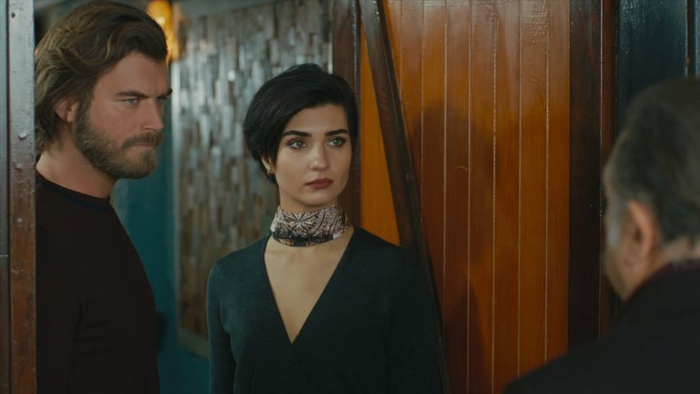 Statočný a krásna: 37. epizóda