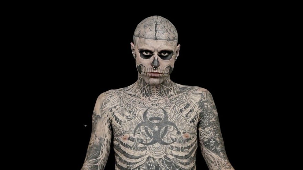 Slávneho modela Zombie Boya našli mŕtveho. Mal 32 rokov