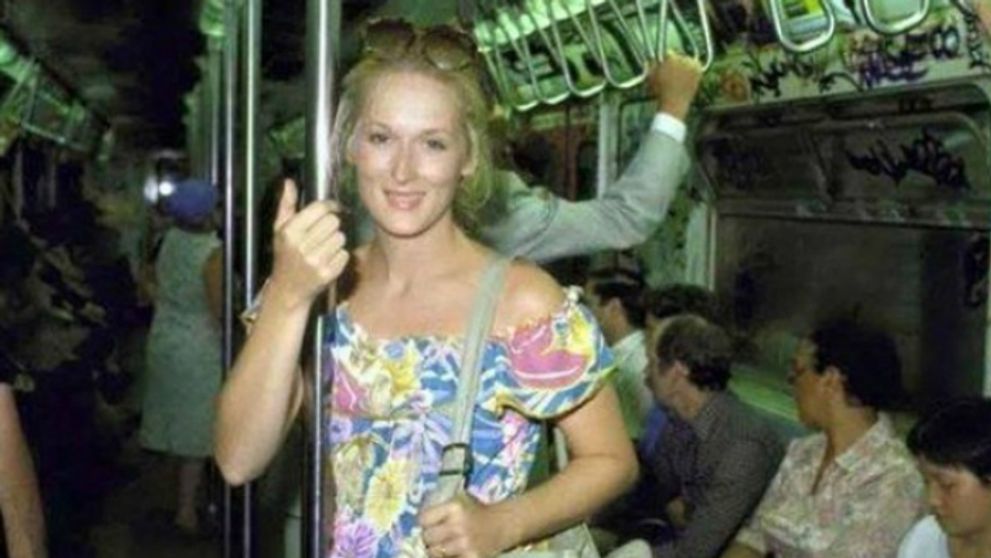 Spoznávate slávnu herečku? Dnes jej tiahne už na sedemdesiatku!