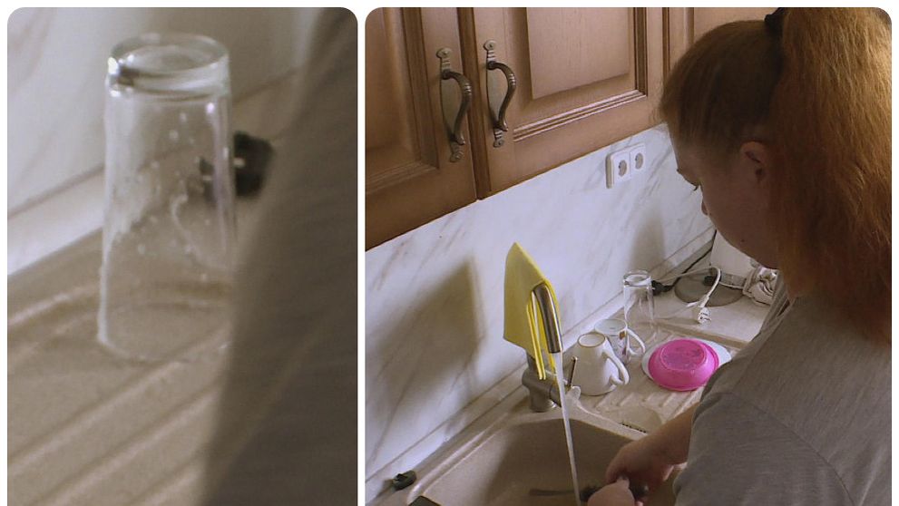 Pri tomto rozum zastáva: Riady od saponátu neoplachuje!